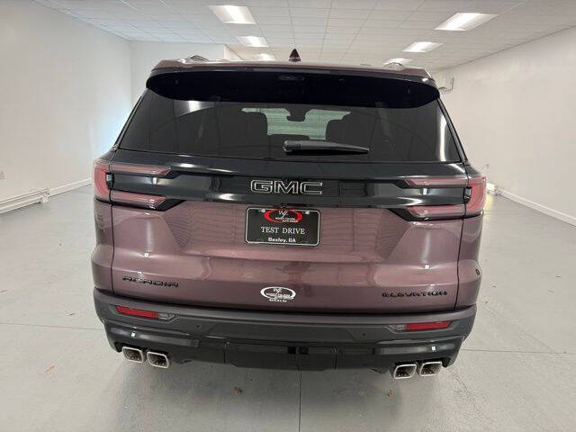 2026 GMC Acadia Elevation