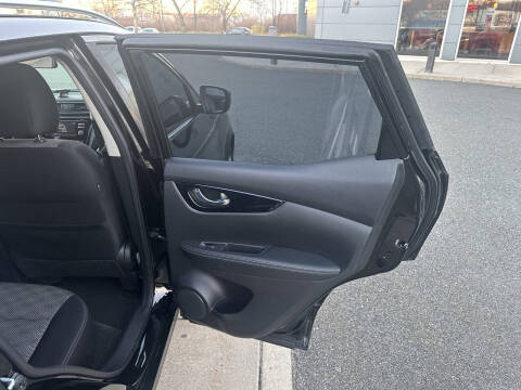 2018 Nissan Rogue Sport SV