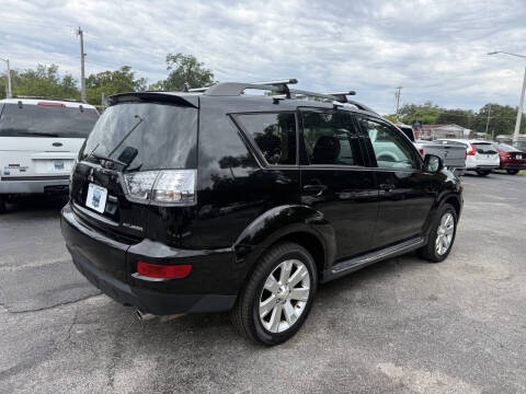 2012 Mitsubishi Outlander SE