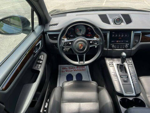2018 Porsche Macan S