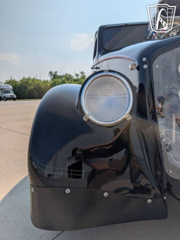 1933 Willys Coupe