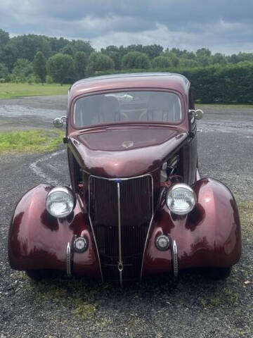 1936 Ford Custom Deluxe