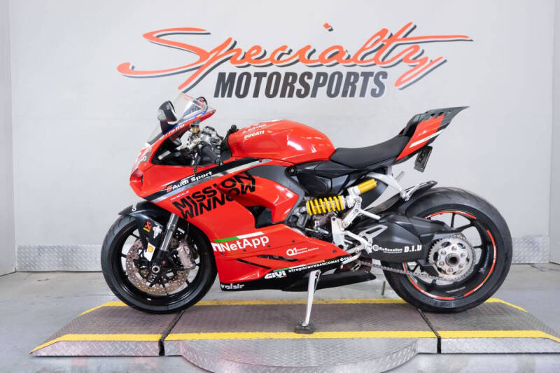 2020 Ducati Panigale V2