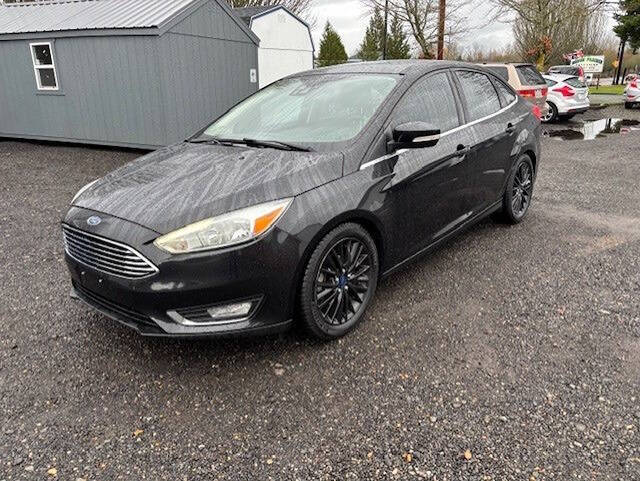 2015 Ford Focus Titanium's photo