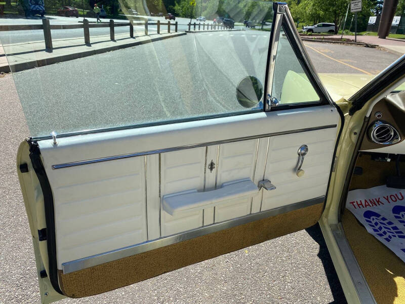 1967 Oldsmobile Cutlass Supreme