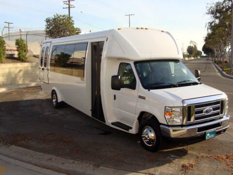 2019 Ford E-450
