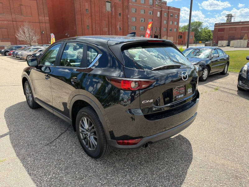 2017 Mazda CX-5 Sport