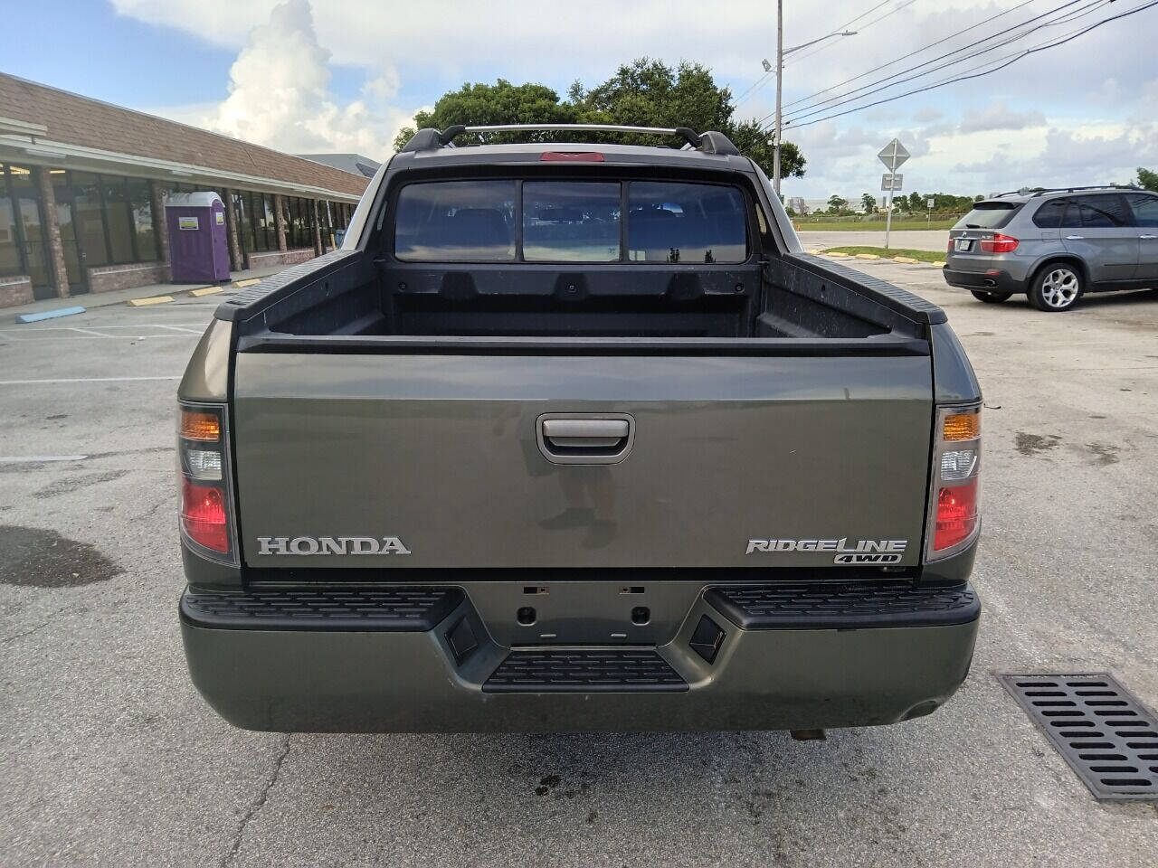 2007 Honda Ridgeline Pickup - $5,950