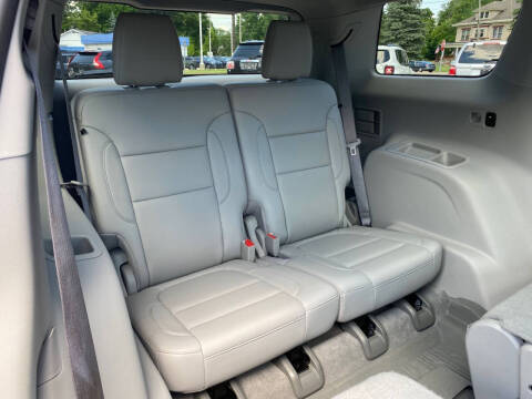 2021 GMC Acadia SLT