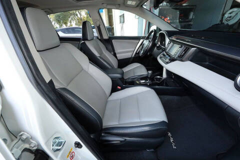 2016 Toyota RAV4 Hybrid Limited