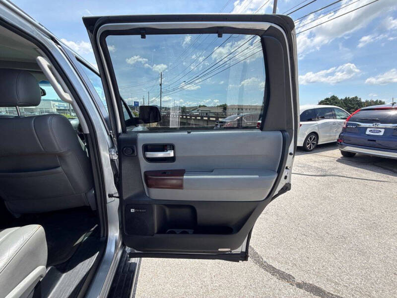 2014 Toyota Sequoia Platinum