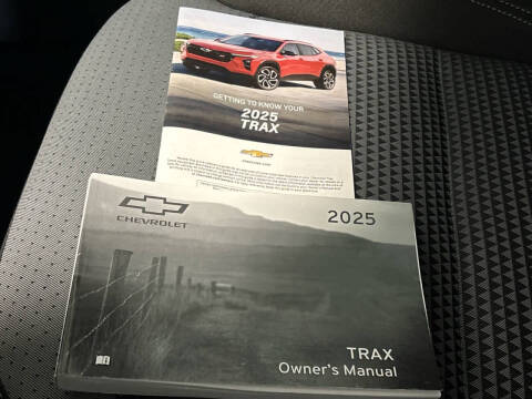 2025 Chevrolet Trax LT