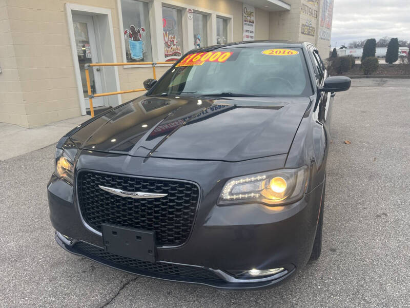 2016 Chrysler 300 S Alloy Edition