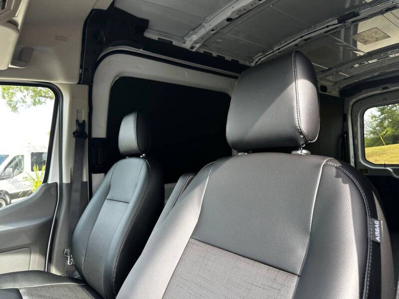 2026 Ford Transit 250