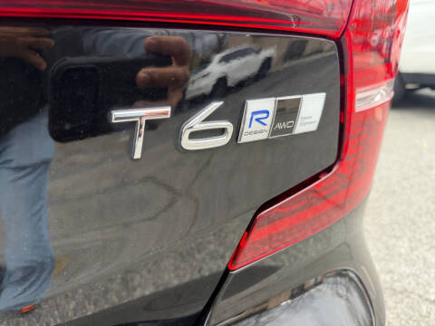 2019 Volvo S60 T6 R-Design