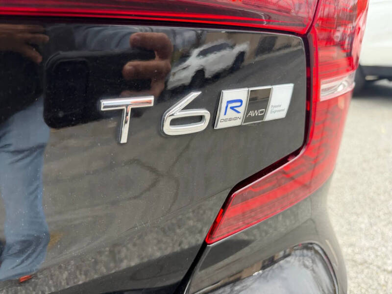 2019 Volvo S60 T6 R-Design