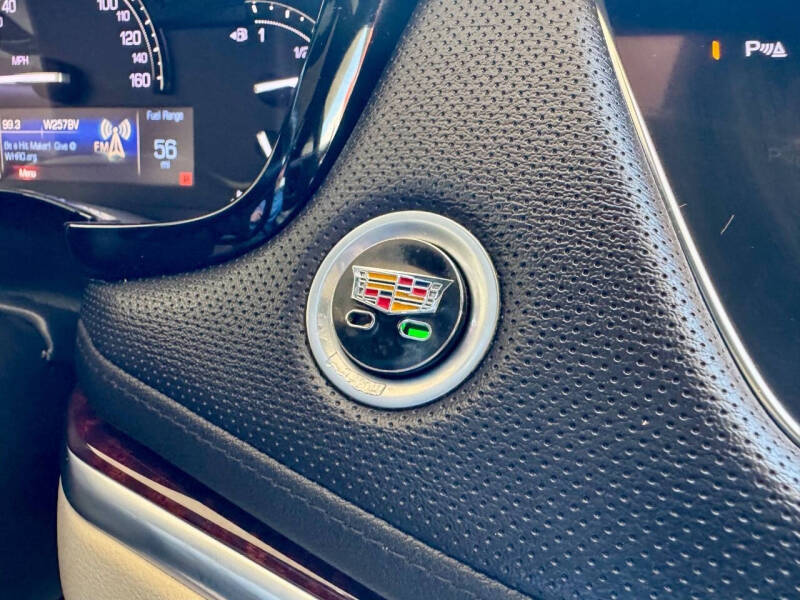 2017 Cadillac XT5 Luxury