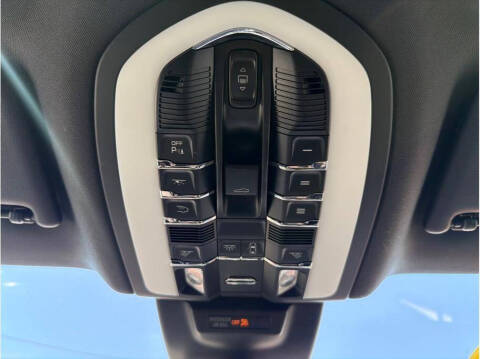 2018 Porsche Macan S