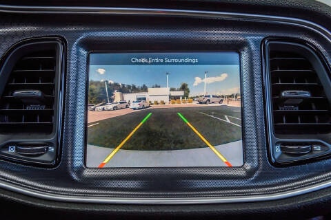 2015 Dodge Challenger SXT Plus