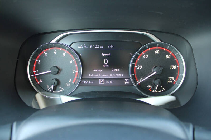 2022 Nissan Frontier SV