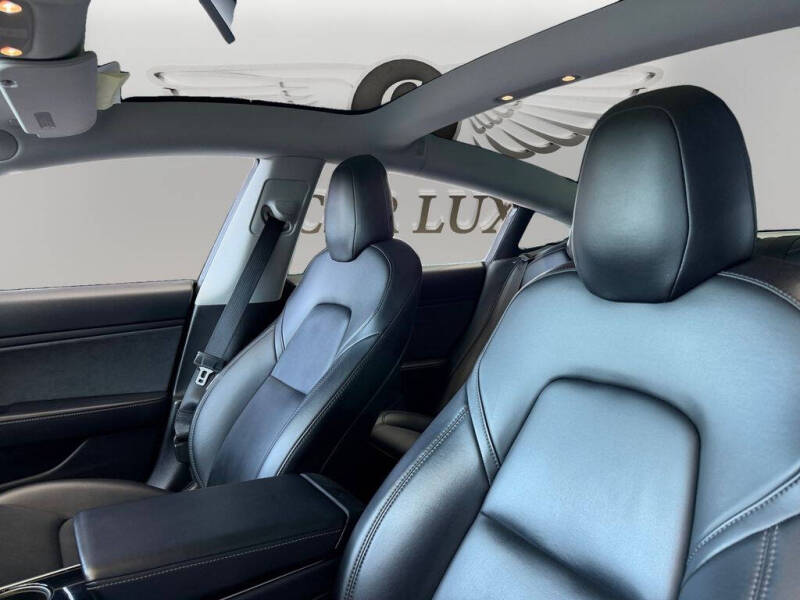 2019 Tesla Model 3 Performance