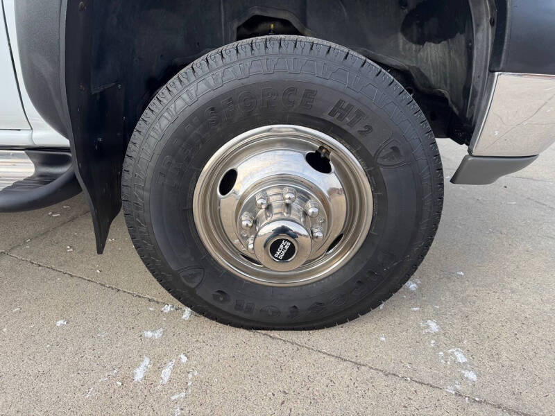 2002 Chevrolet Silverado 3500 LS