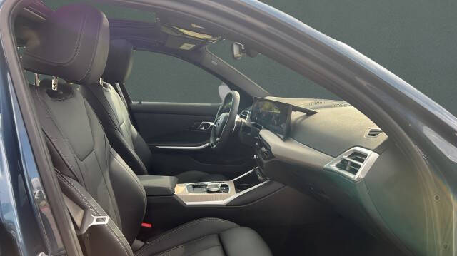 2025 BMW 3 Series 330i