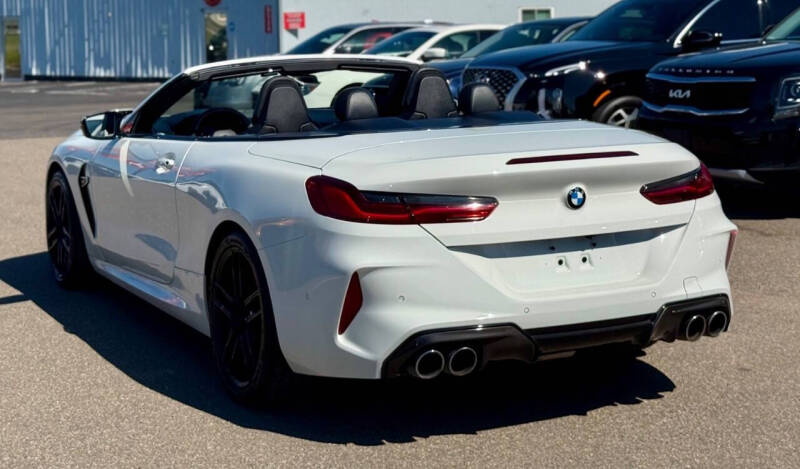 2020 BMW M8