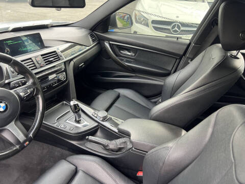 2016 BMW 3 Series 320i xDrive