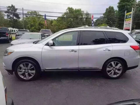 2014 Nissan Pathfinder Platinum