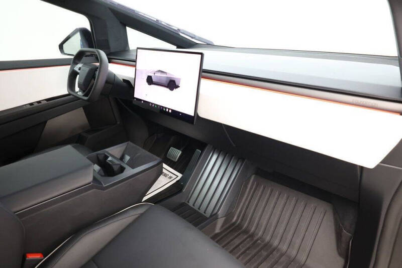 2024 Tesla Cybertruck