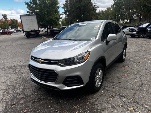 2021 Chevrolet Trax for sale at Bowman Auto Center in Clarkston, MI