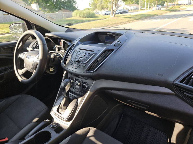2014 Ford Escape S