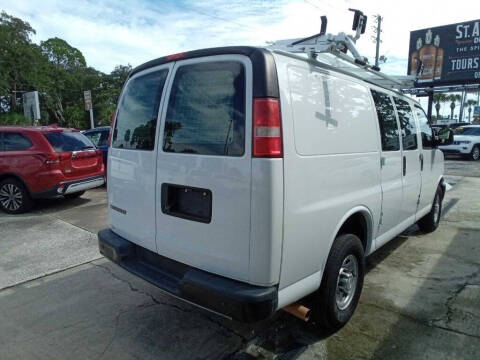 2017 Chevrolet Express 2500