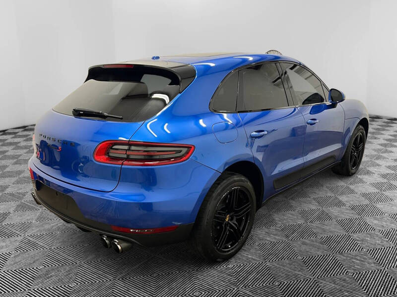 2015 Porsche Macan S