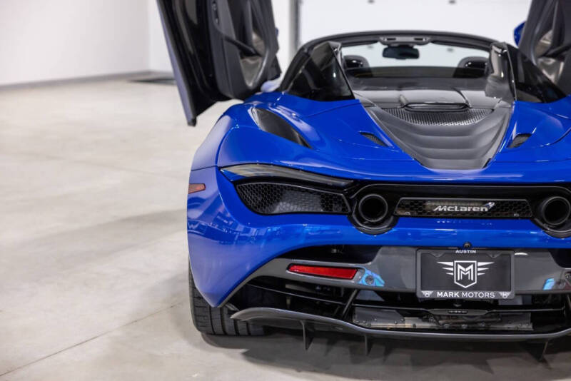 2022 McLaren 720S Spider