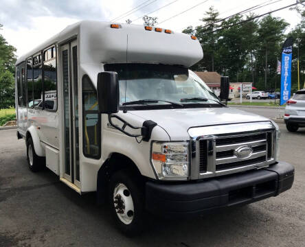 2015 Ford E-Series E-350 SD