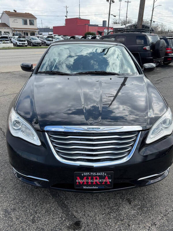 2013 Chrysler 200 Touring