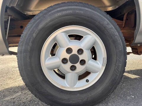 2003 Chevrolet S-10 LS