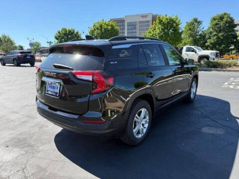 2022 GMC Terrain SLE