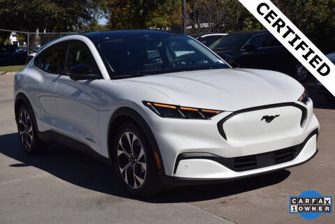 2025 Ford Mustang Mach-E Select