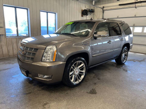 2013 Cadillac Escalade for sale at Sand's Auto Sales in Cambridge MN