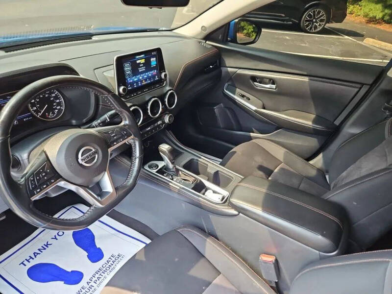 2022 Nissan Sentra SR