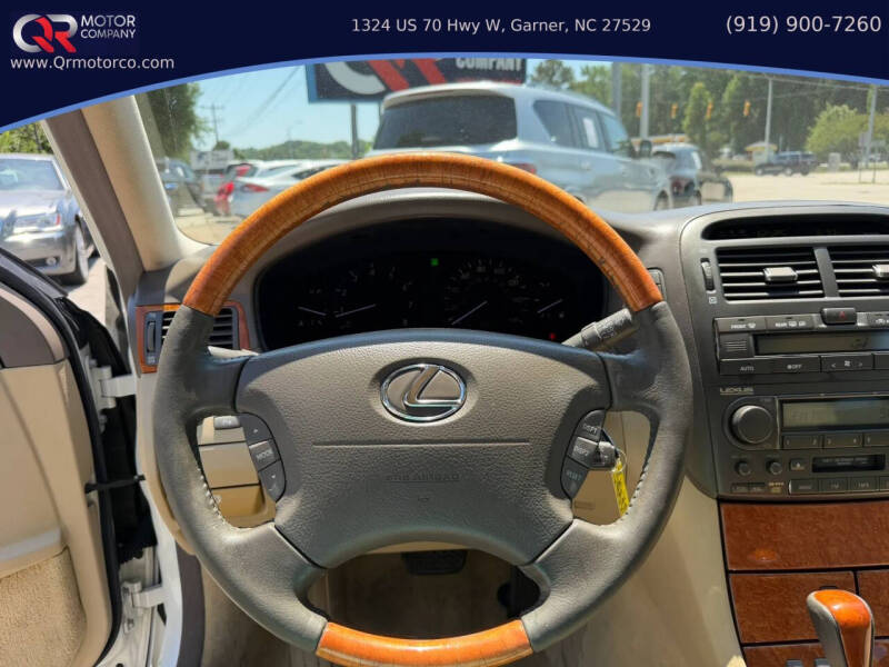 2004 Lexus LS 430