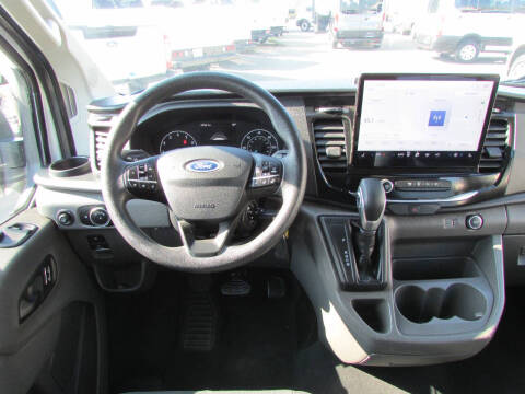 2023 Ford Transit 350 XLT