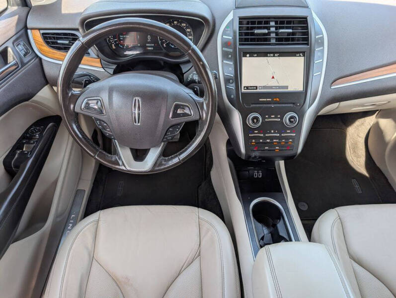 2017 Lincoln MKC Select