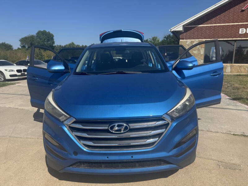 2017 Hyundai Tucson SE photo 12