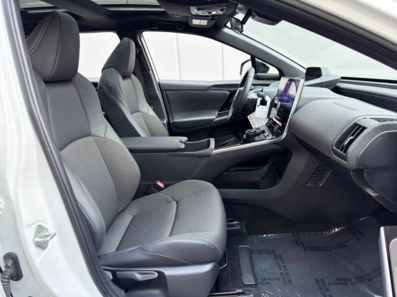 2024 Toyota bZ4X XLE