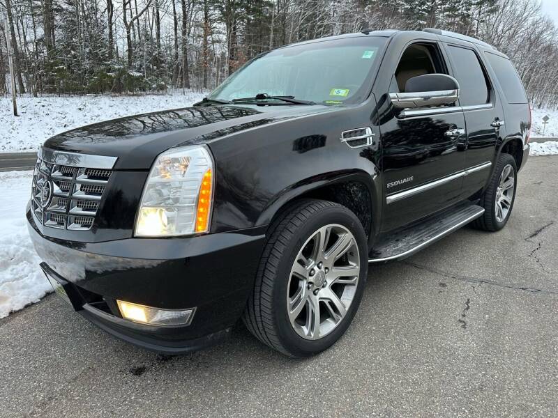 2010 Cadillac Escalade for sale at iSellTrux in Hampstead NH