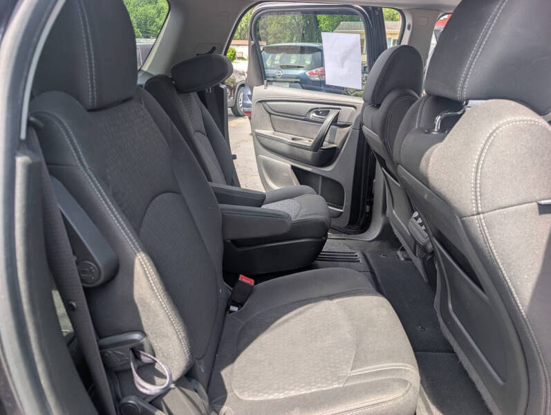 2015 GMC Acadia SLE-2